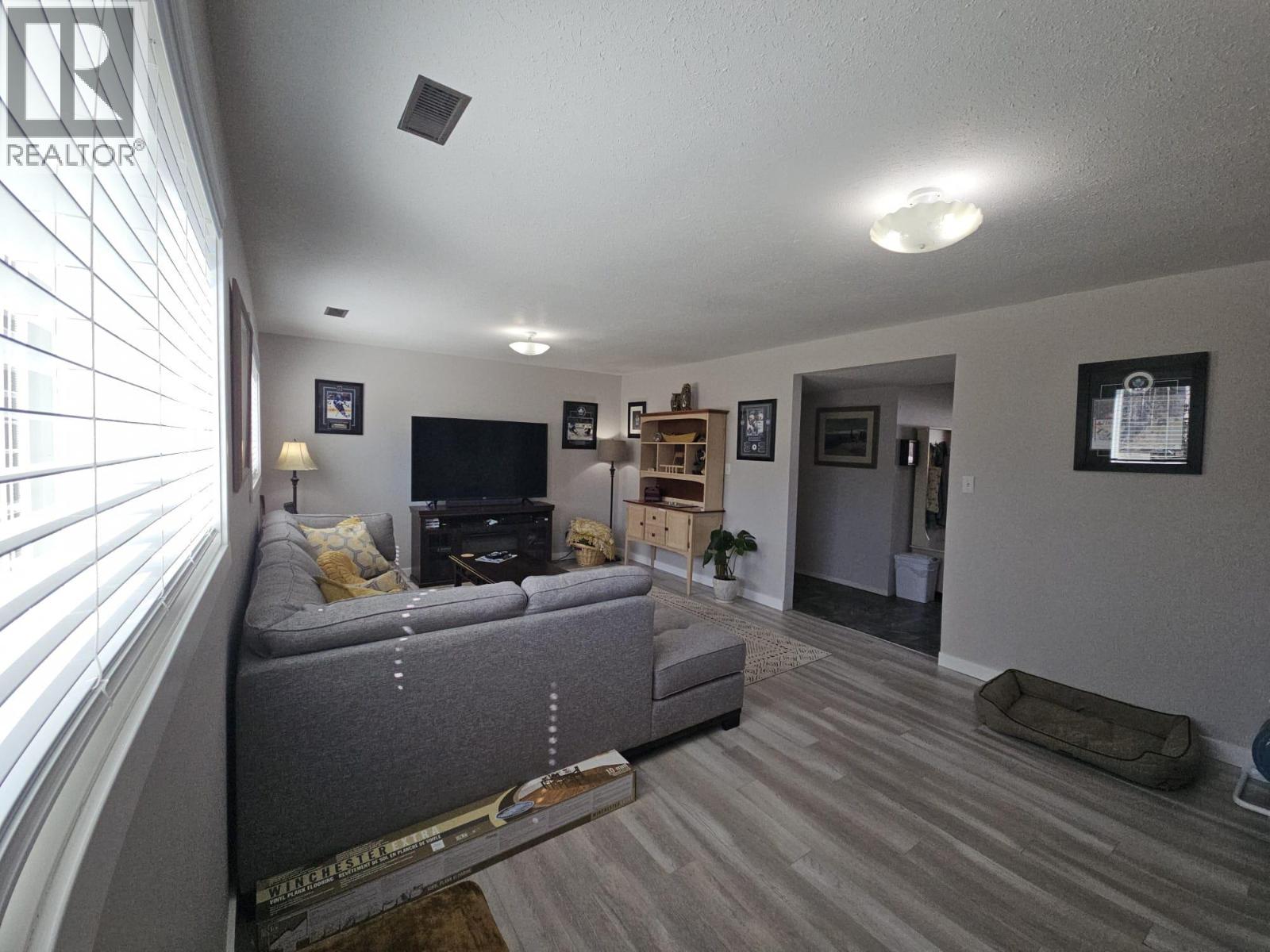 5684 Wabi Estates, Chetwynd, British Columbia  V0C 1J0 - Photo 49 - 10384140