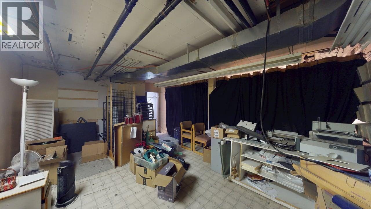 800 Baker Street, Cranbrook, British Columbia  V1C 1A2 - Photo 45 - 10384278