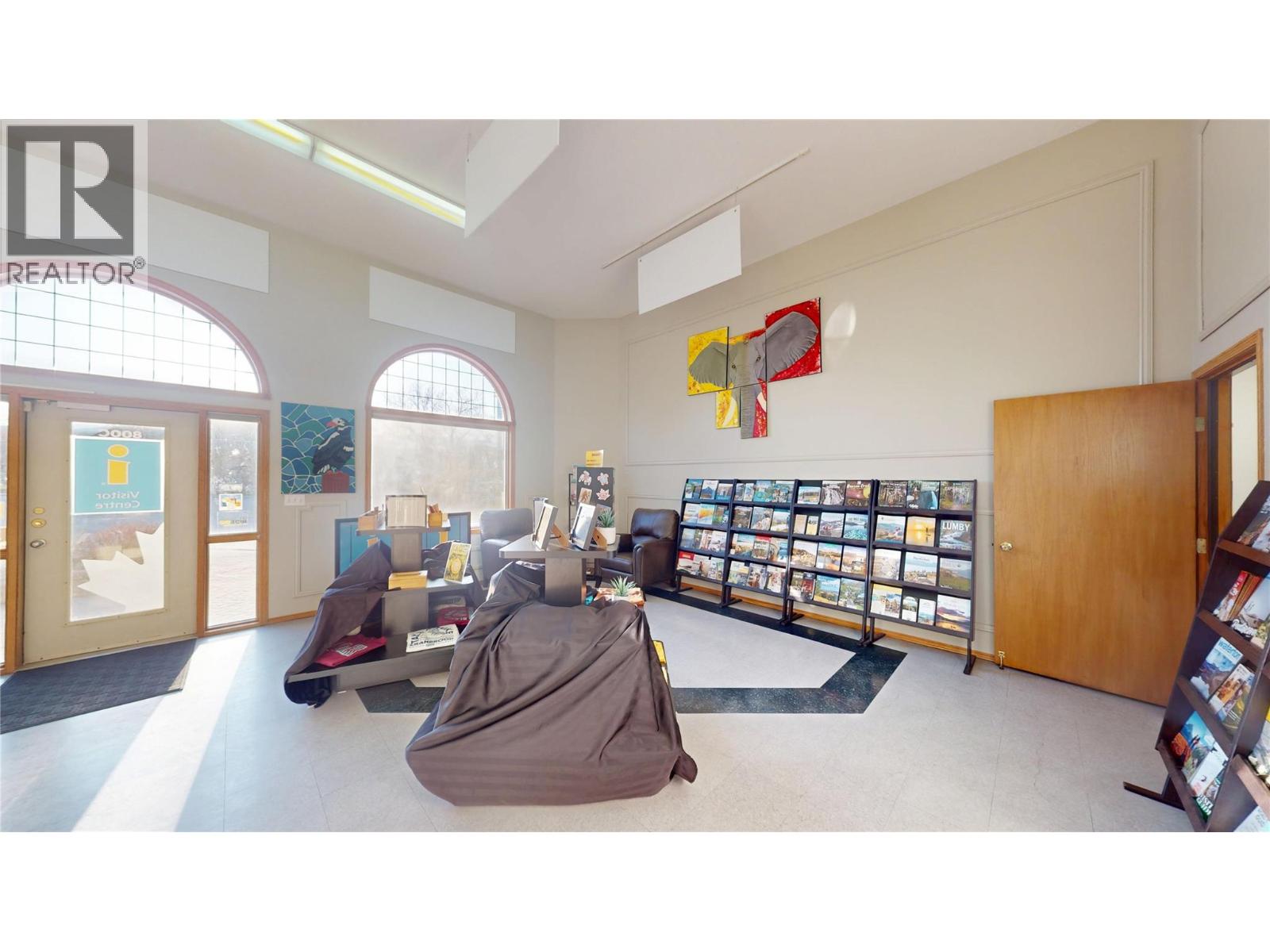 800 Baker Street, Cranbrook, British Columbia  V1C 1A2 - Photo 56 - 10384278