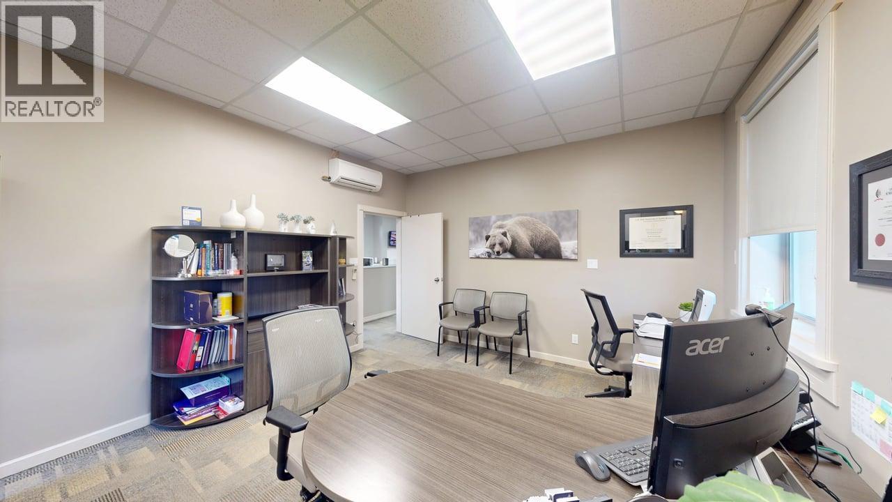 800 Baker Street, Cranbrook, British Columbia  V1C 1A2 - Photo 88 - 10384278