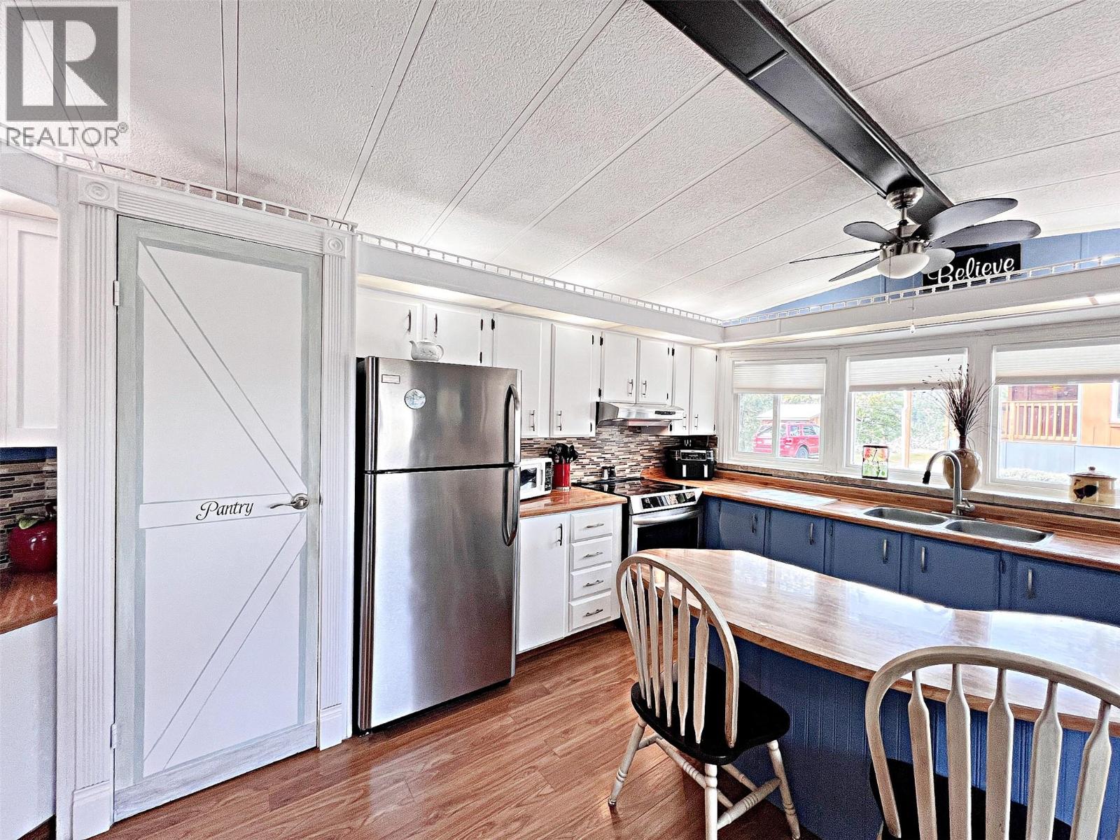 5371 Princeton Avenue Unit# 11 Lot# 11, Peachland, British Columbia  V0H 1X8 - Photo 3 - 10384239