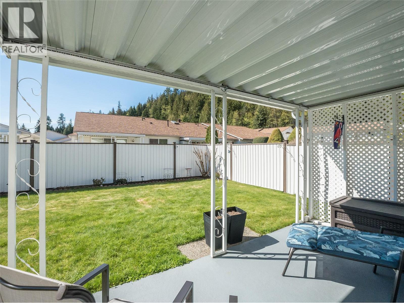 2210 Columbia Avenue Unit# 30, Castlegar, British Columbia  V1N 2X1 - Photo 37 - 10384093