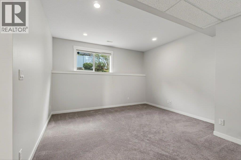 840 12 Street Se, Salmon Arm, British Columbia  V1E 0A3 - Photo 18 - 10383606