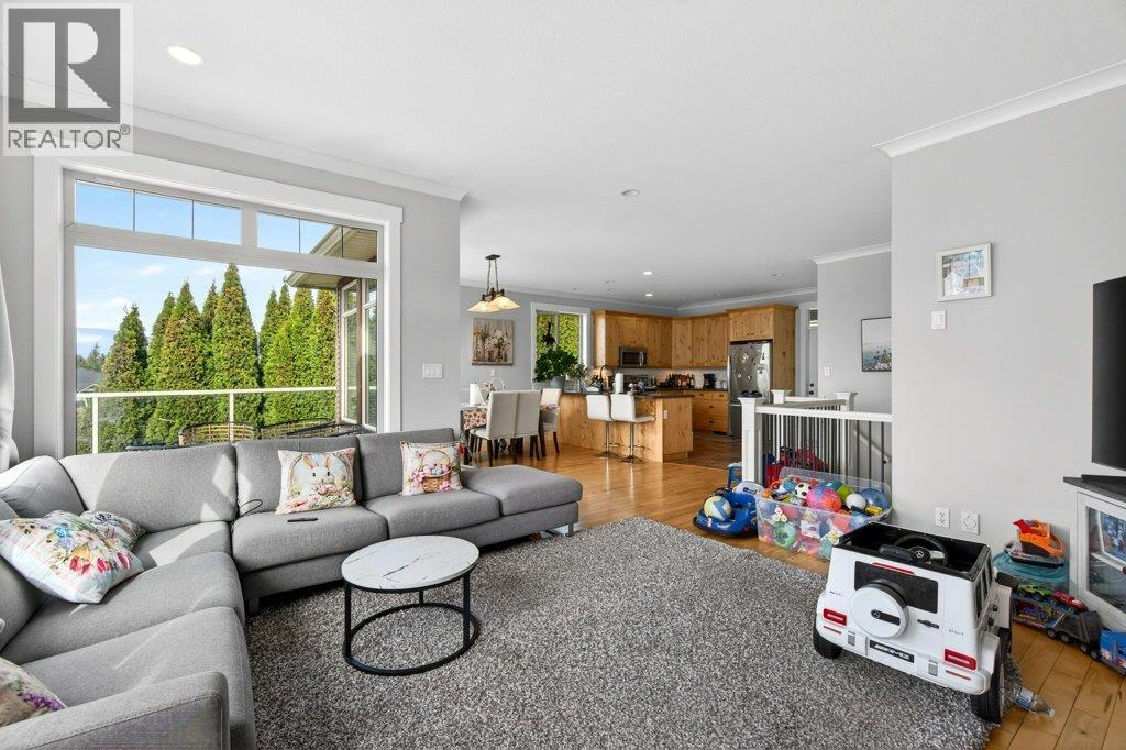 840 12 Street Se, Salmon Arm, British Columbia  V1E 0A3 - Photo 23 - 10383606