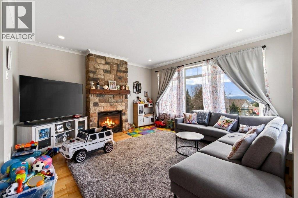 840 12 Street Se, Salmon Arm, British Columbia  V1E 0A3 - Photo 25 - 10383606