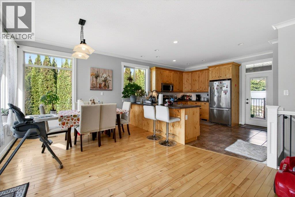 840 12 Street Se, Salmon Arm, British Columbia  V1E 0A3 - Photo 32 - 10383606