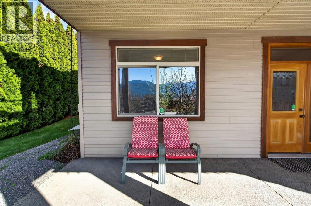 840 12 Street Se, Salmon Arm, British Columbia  V1E 0A3 - Photo 58 - 10383606