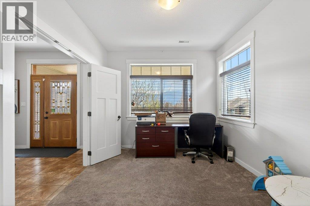 840 12 Street Se, Salmon Arm, British Columbia  V1E 0A3 - Photo 6 - 10383606