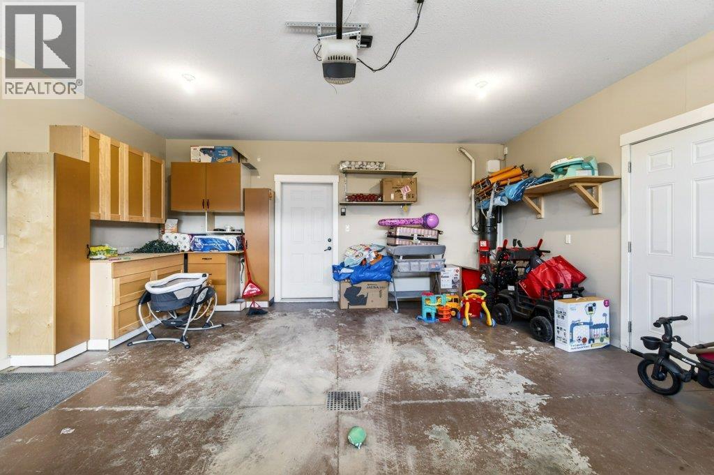 840 12 Street Se, Salmon Arm, British Columbia  V1E 0A3 - Photo 61 - 10383606