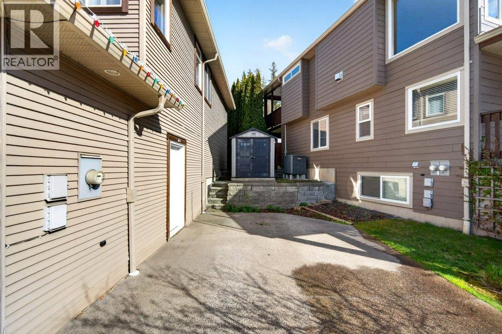 840 12 Street Se, Salmon Arm, British Columbia  V1E 0A3 - Photo 62 - 10383606