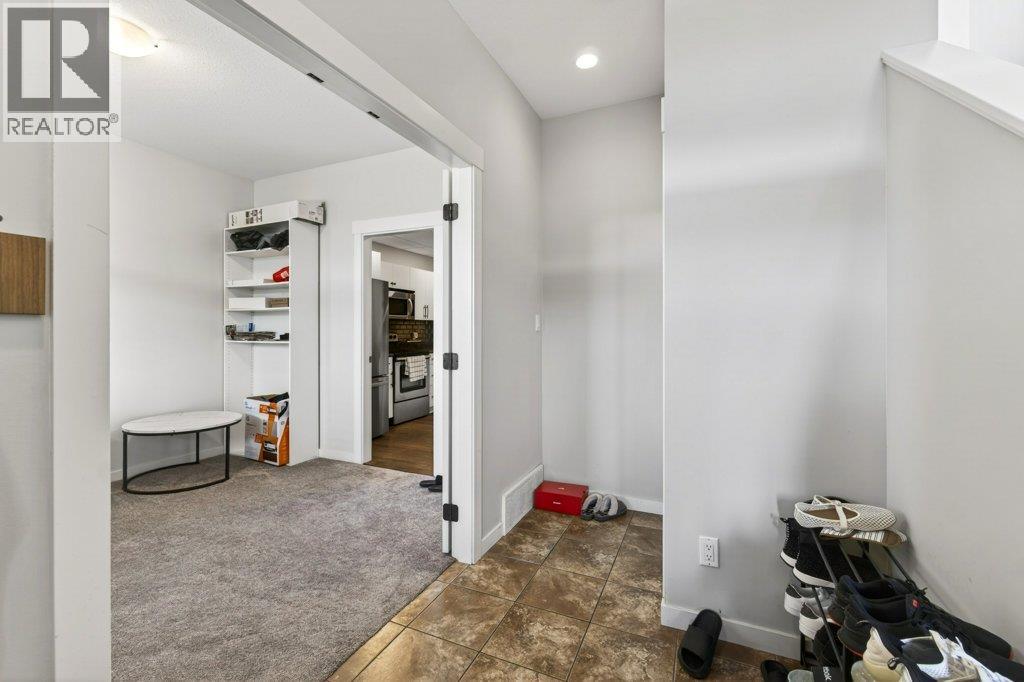 840 12 Street Se, Salmon Arm, British Columbia  V1E 0A3 - Photo 9 - 10383606