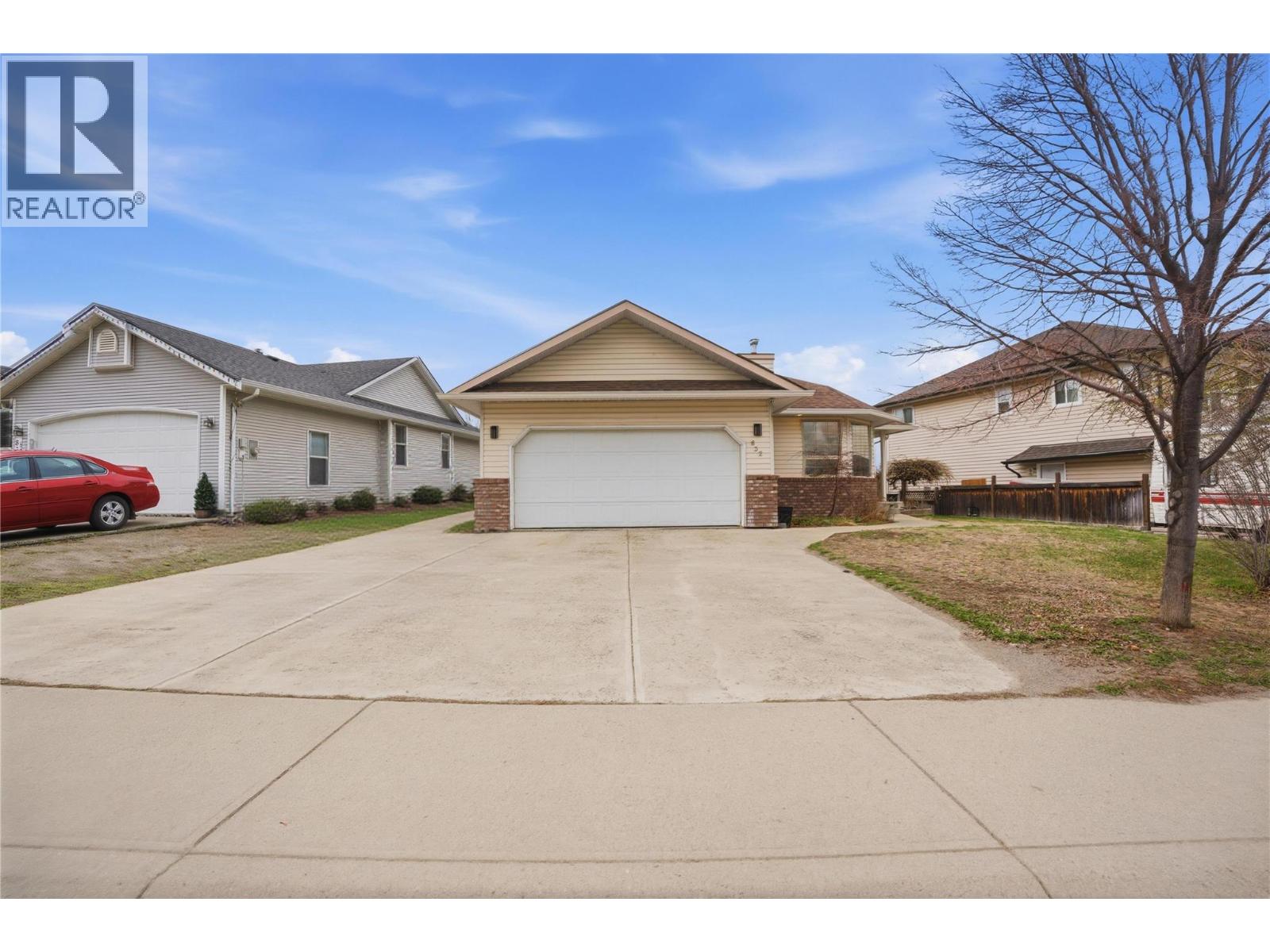 832 Regent Crescent, Kamloops, British Columbia  V1S 1X1 - Photo 1 - 10384366