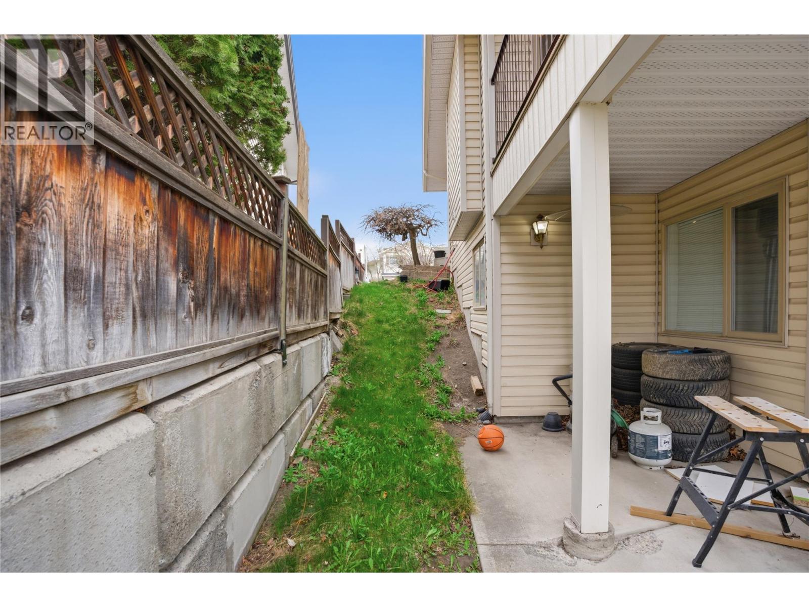 832 Regent Crescent, Kamloops, British Columbia  V1S 1X1 - Photo 11 - 10384366