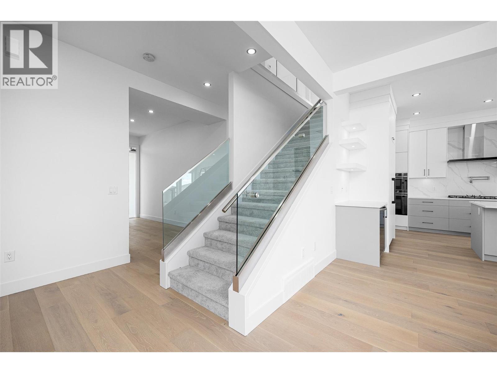 2163 Kentucky Crescent, Kelowna, British Columbia  V1P 0A2 - Photo 10 - 10383832