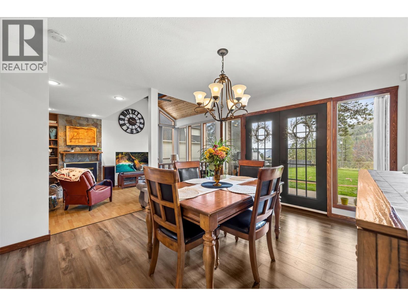 5305 Bradbury Street, Peachland, British Columbia  V0H 1X8 - Photo 15 - 10383587