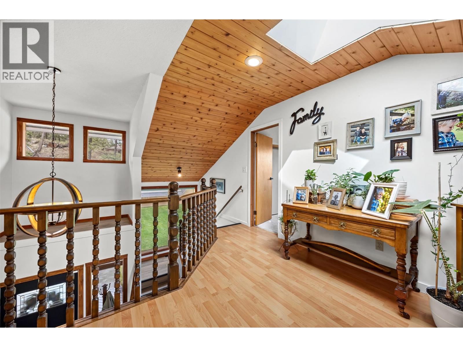 5305 Bradbury Street, Peachland, British Columbia  V0H 1X8 - Photo 22 - 10383587