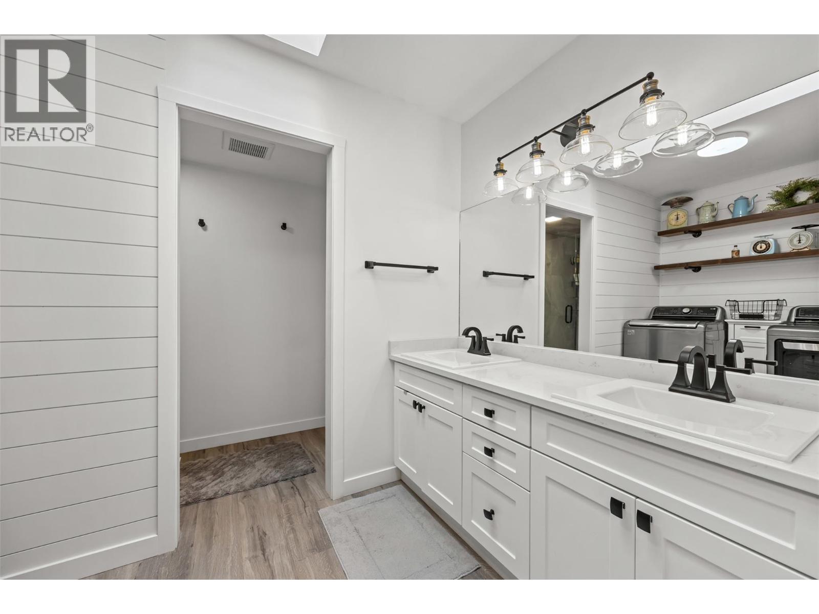 5305 Bradbury Street, Peachland, British Columbia  V0H 1X8 - Photo 29 - 10383587