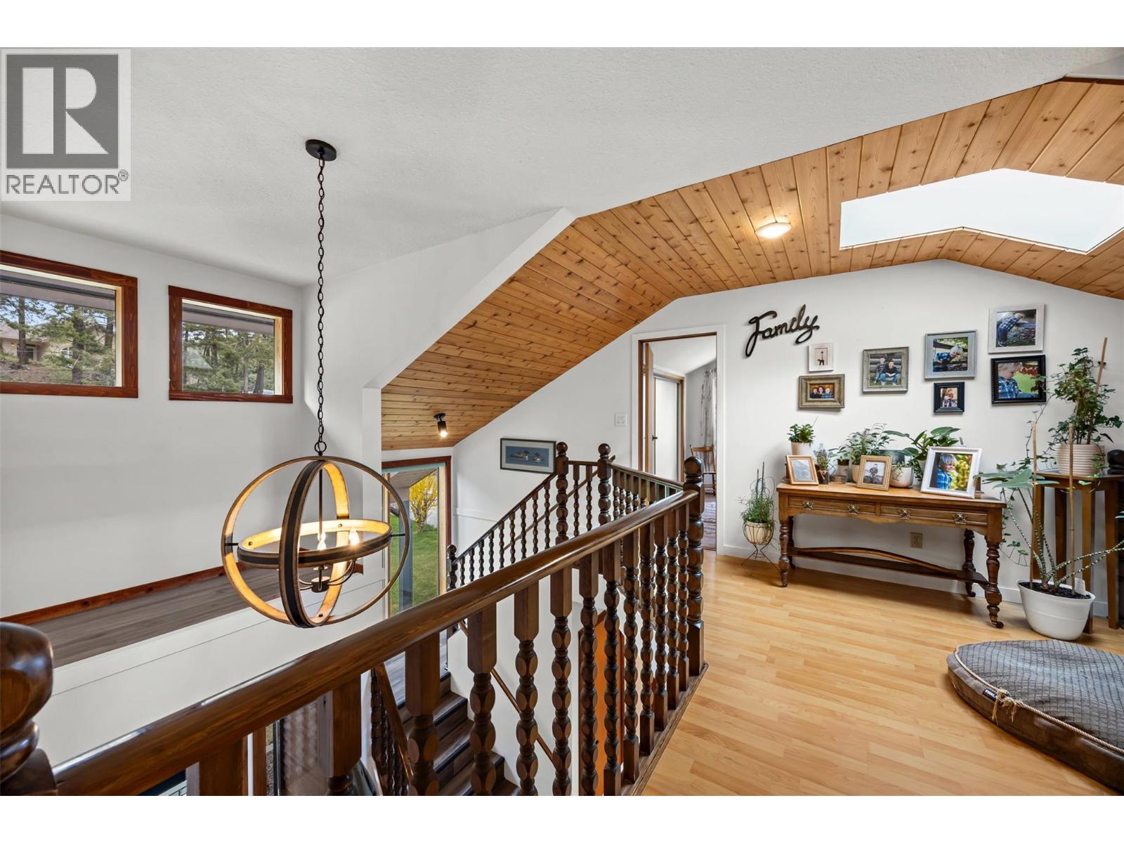 5305 Bradbury Street, Peachland, British Columbia  V0H 1X8 - Photo 37 - 10383587