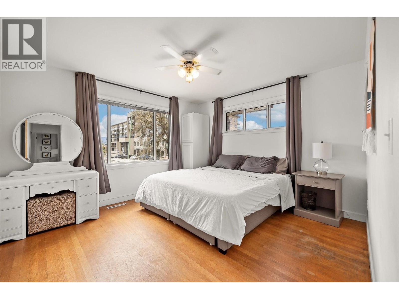 1614 Bernard Avenue, Kelowna, British Columbia  V1Y 6R9 - Photo 15 - 10384287