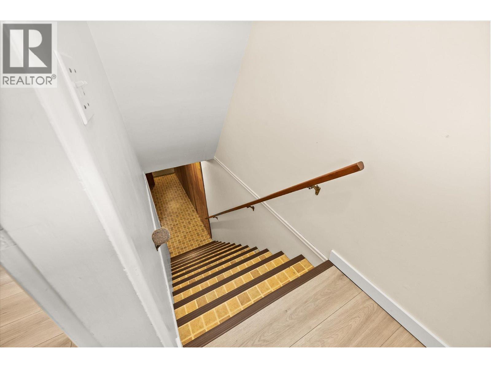 1614 Bernard Avenue, Kelowna, British Columbia  V1Y 6R9 - Photo 21 - 10384287