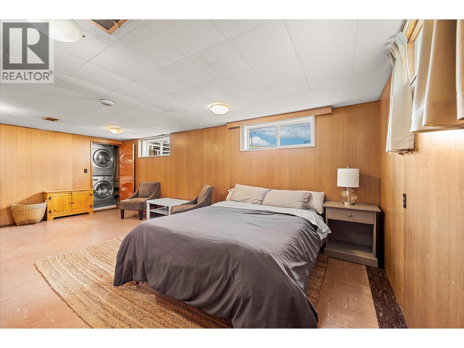 1614 Bernard Avenue, Kelowna, British Columbia  V1Y 6R9 - Photo 24 - 10384287