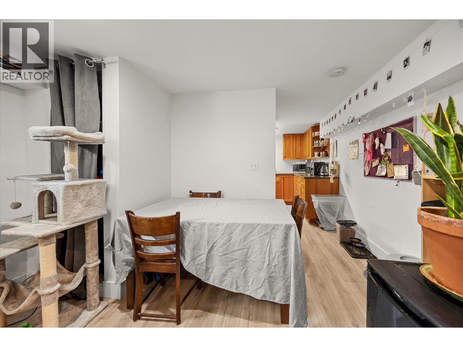 1614 Bernard Avenue, Kelowna, British Columbia  V1Y 6R9 - Photo 30 - 10384287