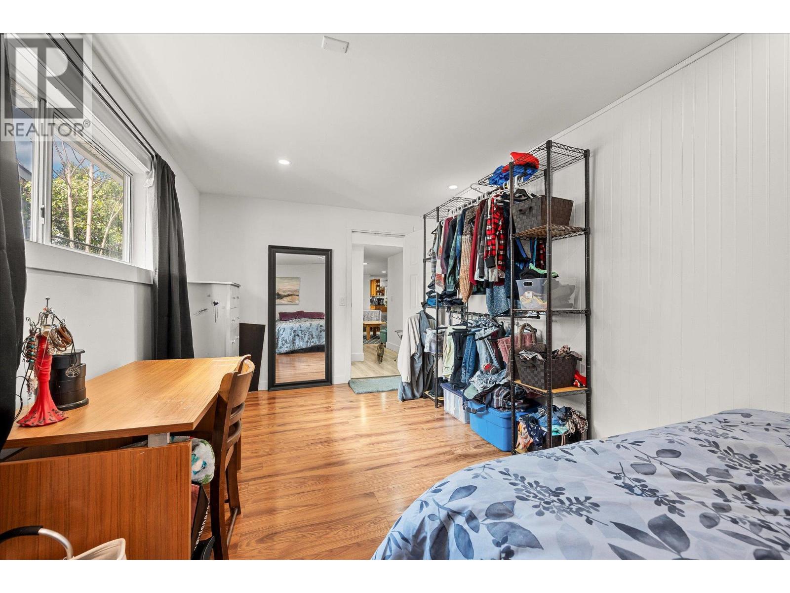 1614 Bernard Avenue, Kelowna, British Columbia  V1Y 6R9 - Photo 36 - 10384287