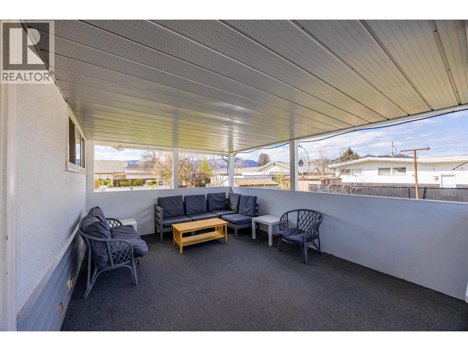 1614 Bernard Avenue, Kelowna, British Columbia  V1Y 6R9 - Photo 37 - 10384287