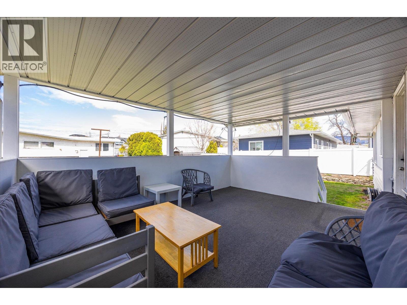 1614 Bernard Avenue, Kelowna, British Columbia  V1Y 6R9 - Photo 39 - 10384287