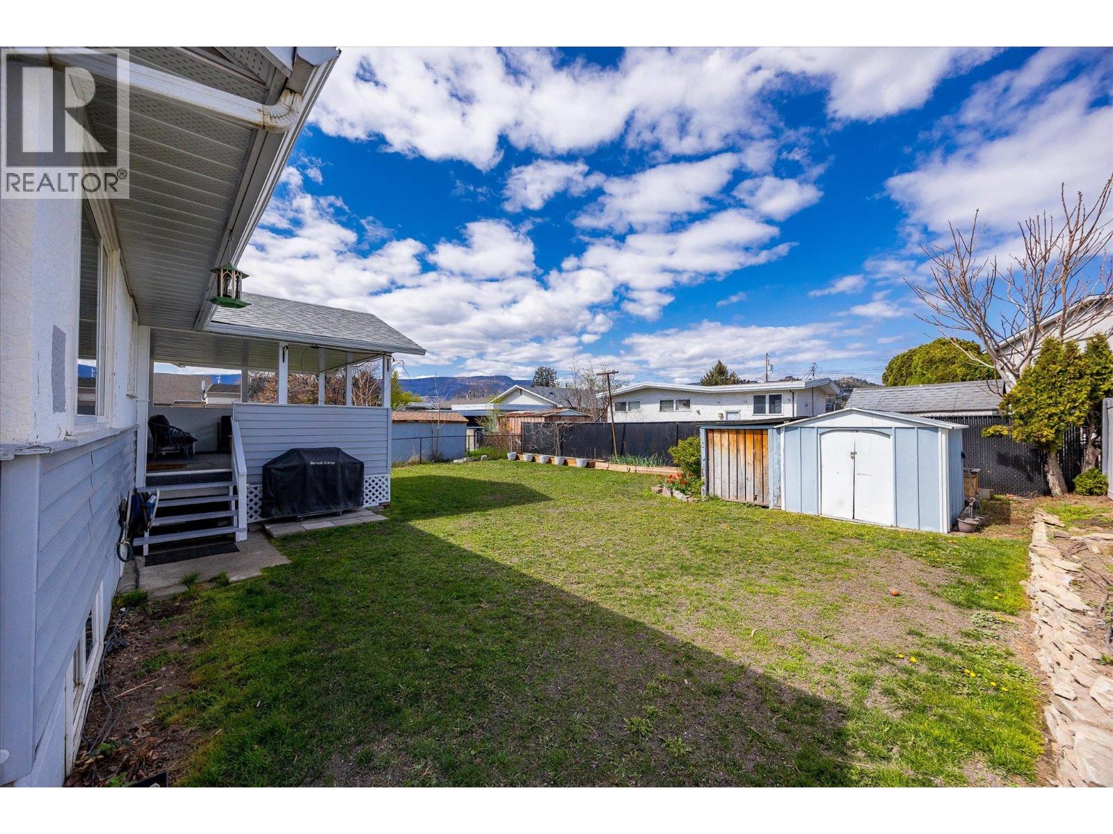 1614 Bernard Avenue, Kelowna, British Columbia  V1Y 6R9 - Photo 45 - 10384287