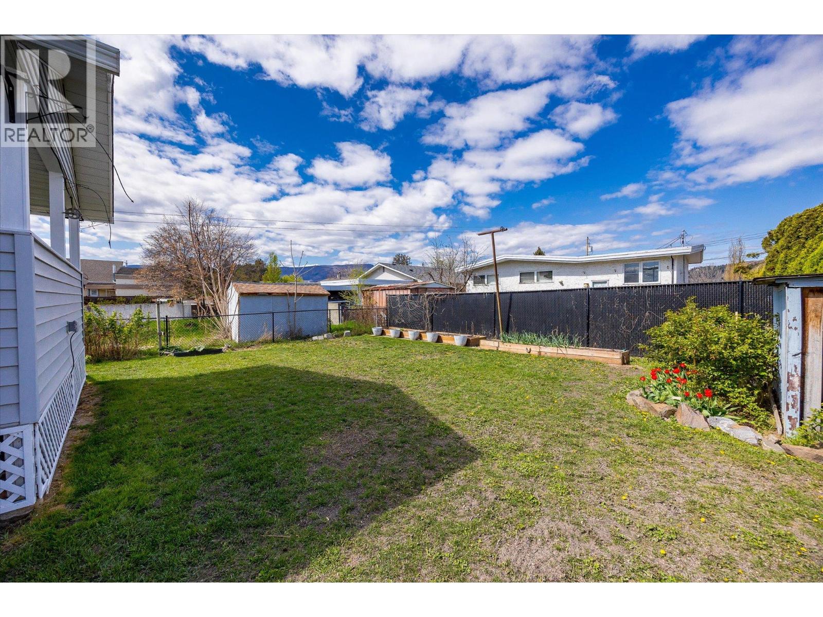 1614 Bernard Avenue, Kelowna, British Columbia  V1Y 6R9 - Photo 47 - 10384287