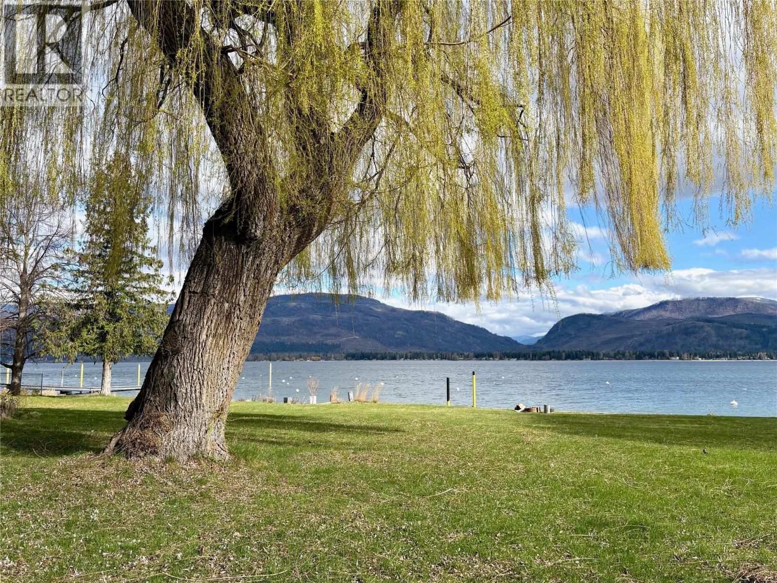 1259 Dieppe Road, Sorrento, British Columbia  V0E 2W0 - Photo 2 - 10378715