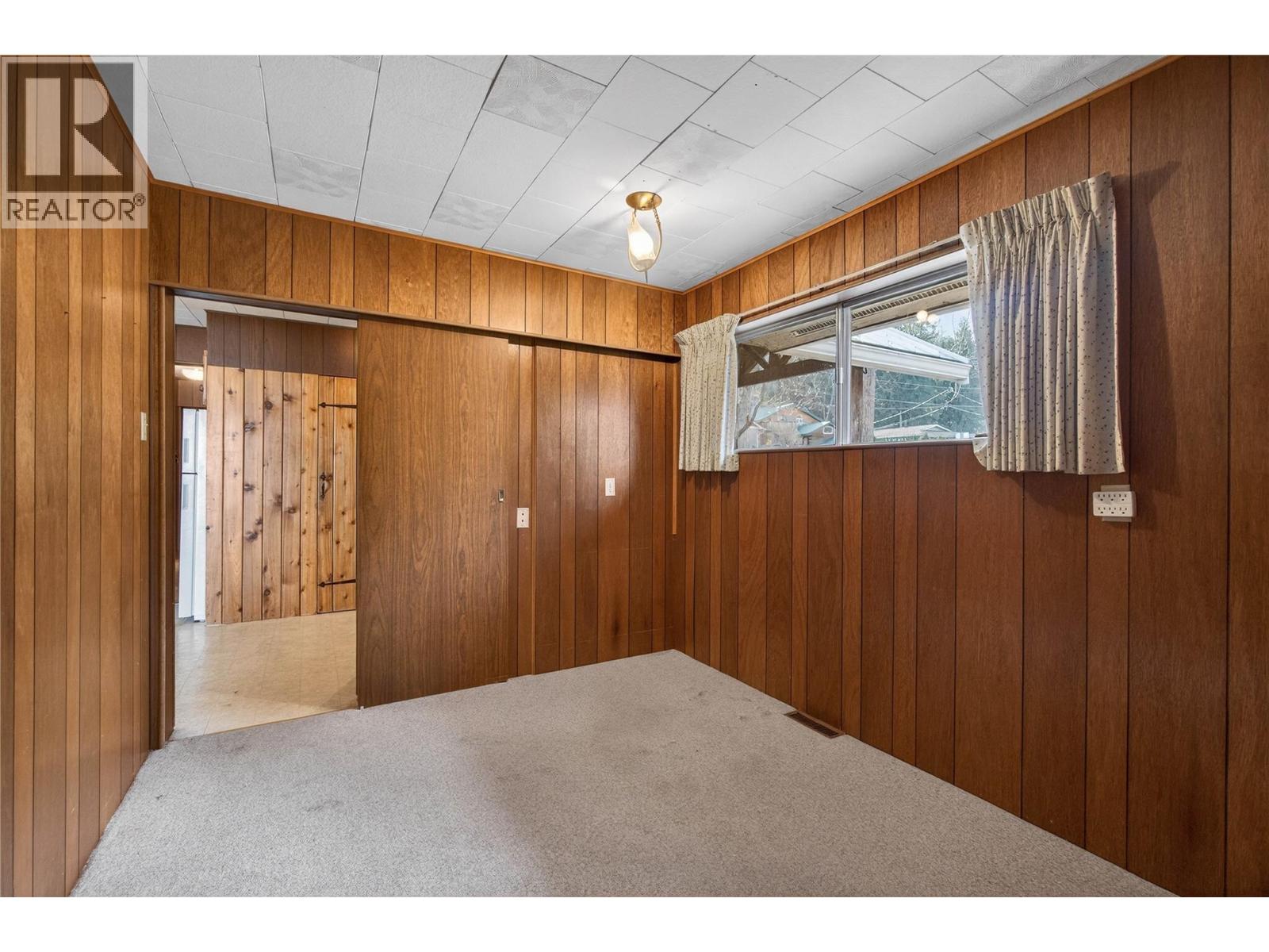 2862 Caen Road, Sorrento, British Columbia  V0E 2W0 - Photo 19 - 10378711