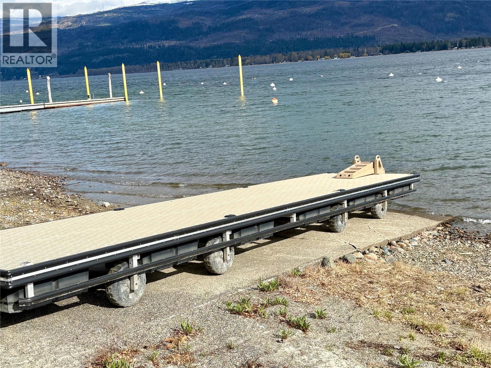 2862 Caen Road, Sorrento, British Columbia  V0E 2W0 - Photo 36 - 10378711