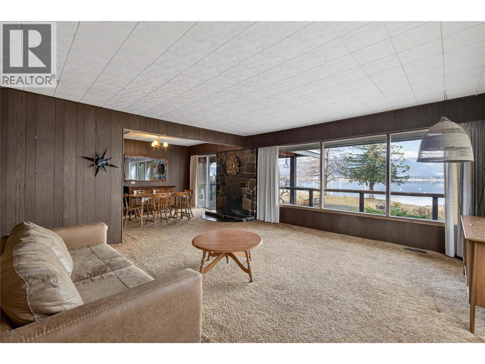 2862 Caen Road, Sorrento, British Columbia  V0E 2W0 - Photo 9 - 10378711