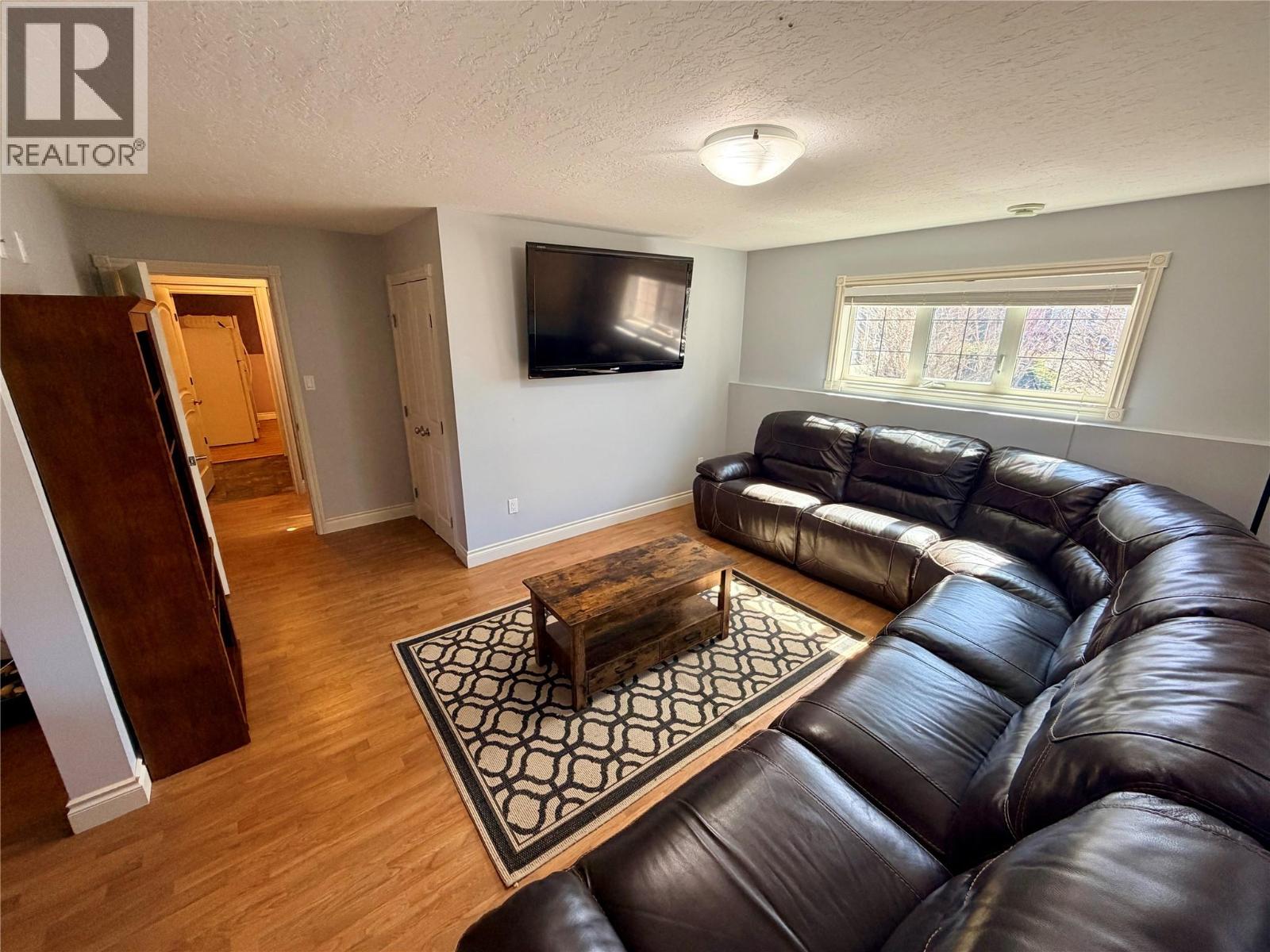 904 90 Avenue, Dawson Creek, British Columbia  V1G 5B5 - Photo 21 - 10384386