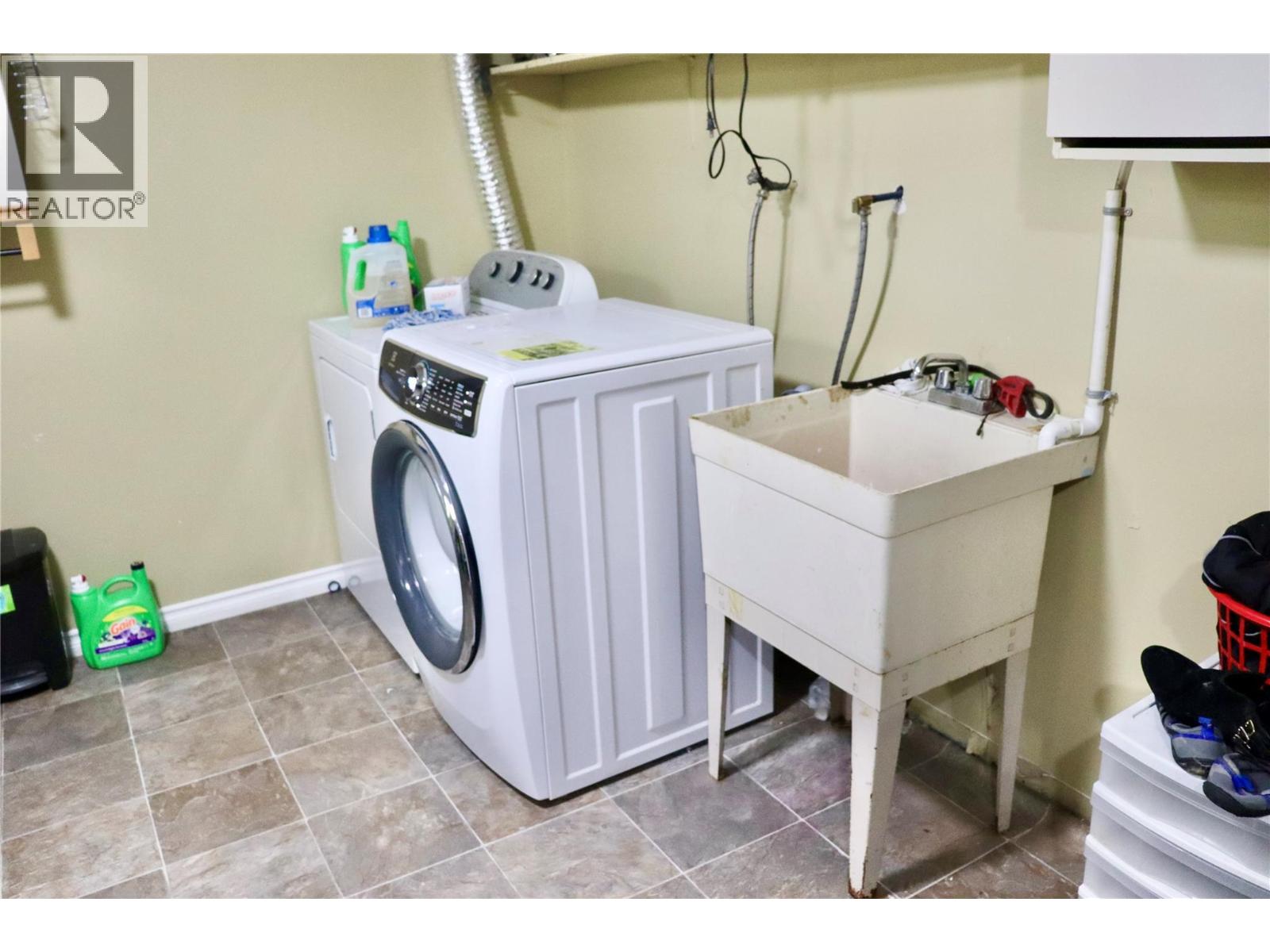 7792 Lochdale Road, Vernon, British Columbia  V1B 3R8 - Photo 48 - 10384345