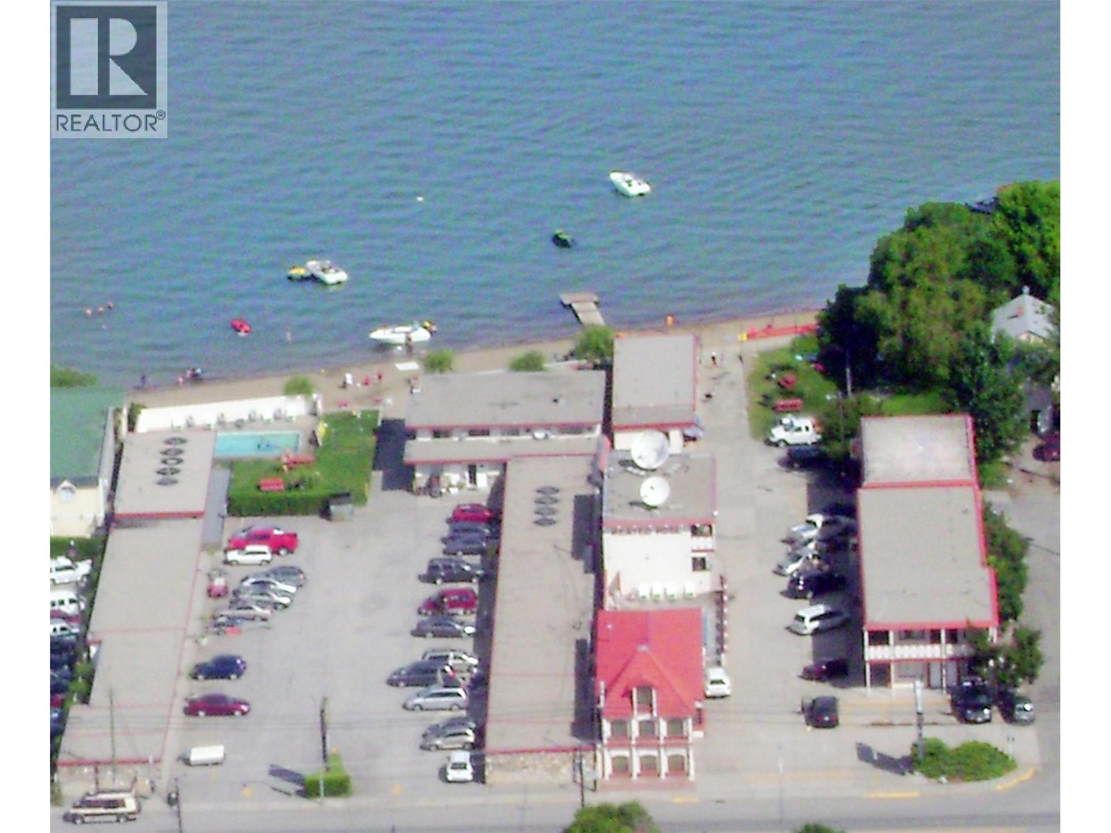 7106 Main Street, Osoyoos, British Columbia  V0H 1V3 - Photo 1 - 10384395