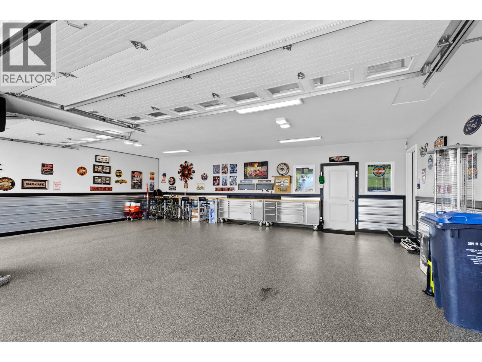 6130 Lipsett Avenue, Peachland, British Columbia  V0H 1X7 - Photo 32 - 10384136