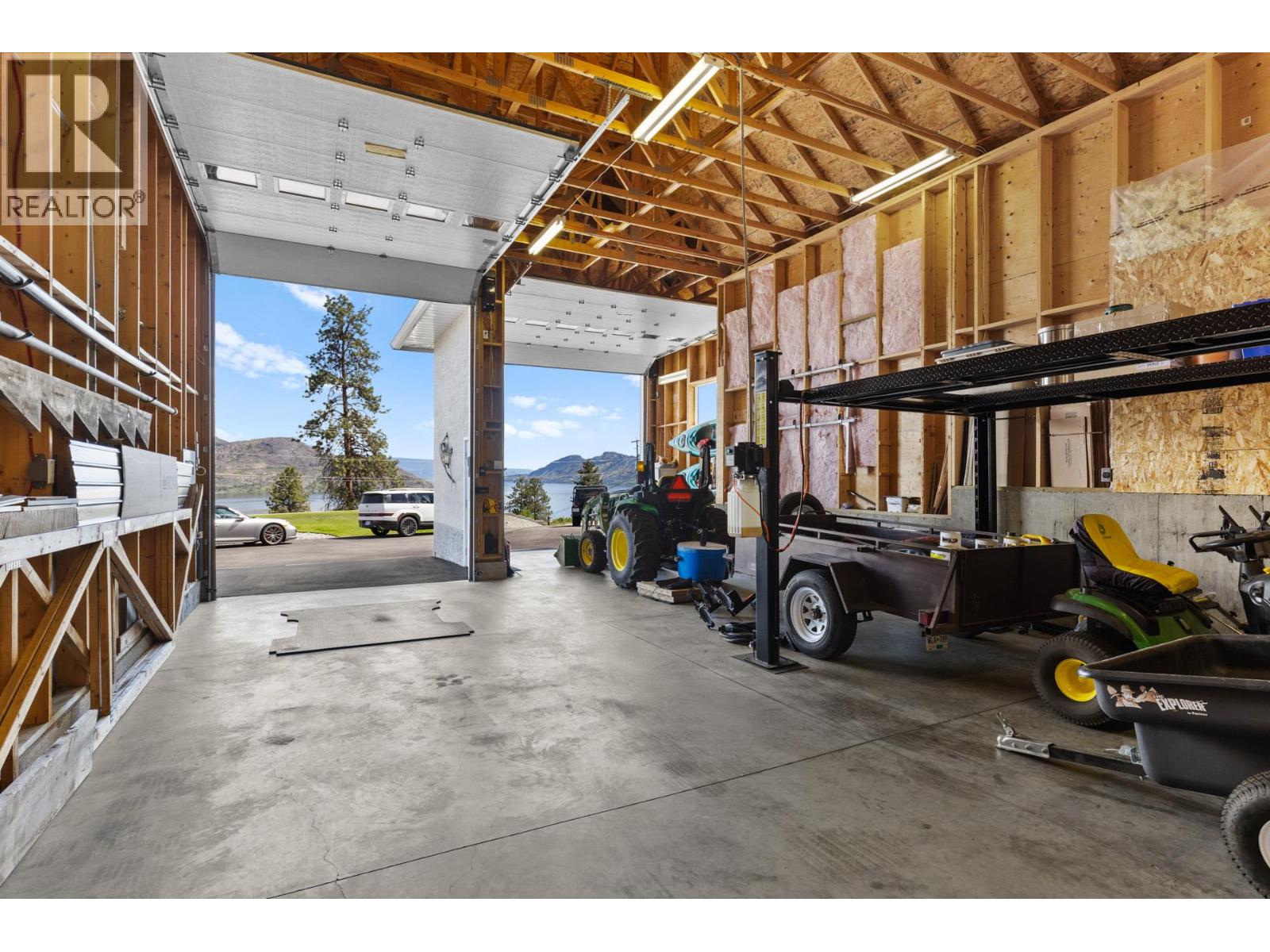 6130 Lipsett Avenue, Peachland, British Columbia  V0H 1X7 - Photo 36 - 10384136