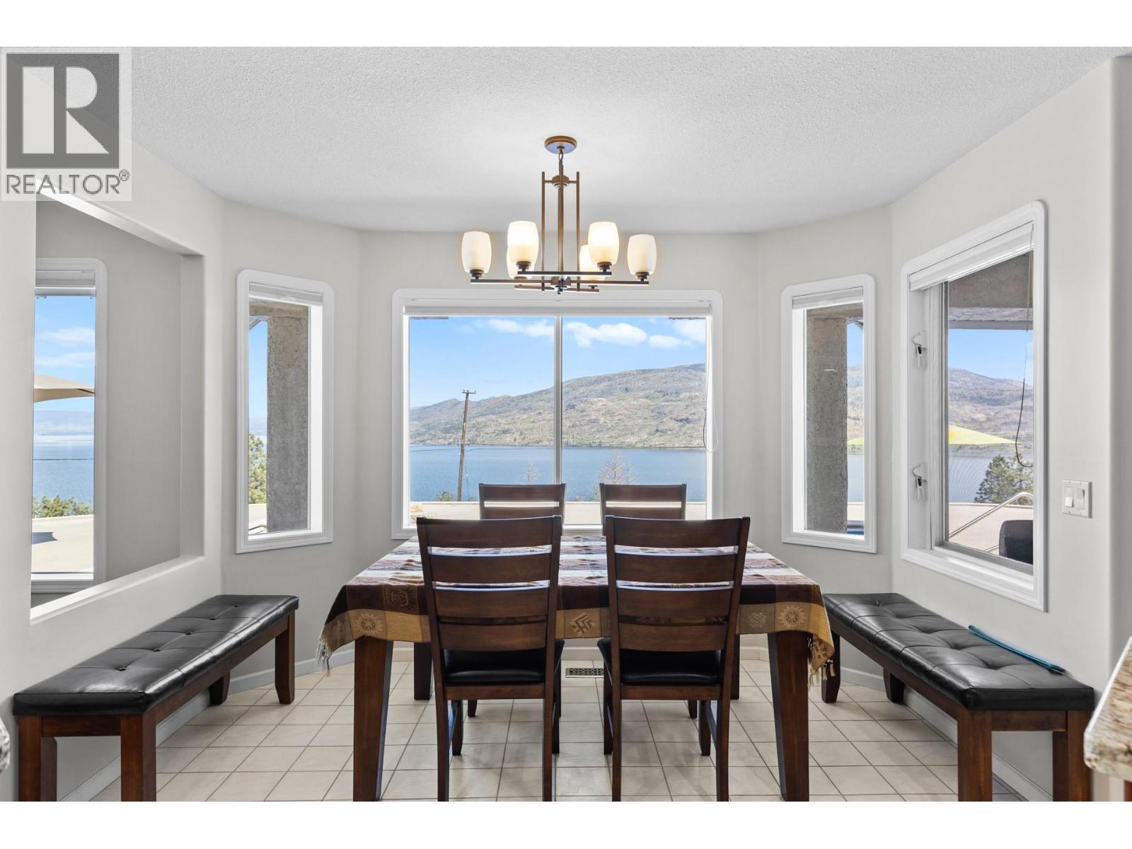 6130 Lipsett Avenue, Peachland, British Columbia  V0H 1X7 - Photo 7 - 10384136