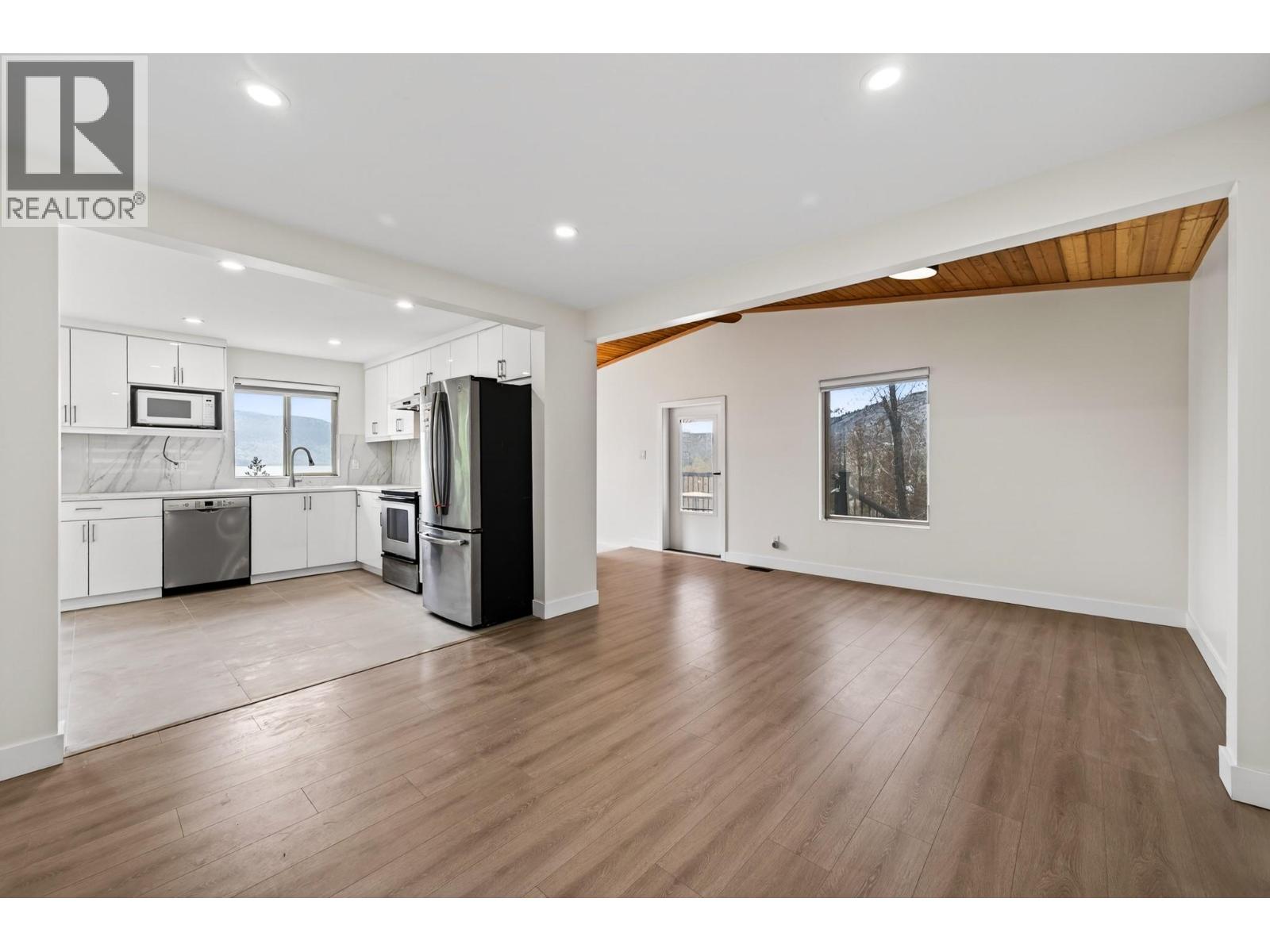 6232 Savona Access Road, Kamloops, British Columbia  V0K 2J0 - Photo 7 - 10384356