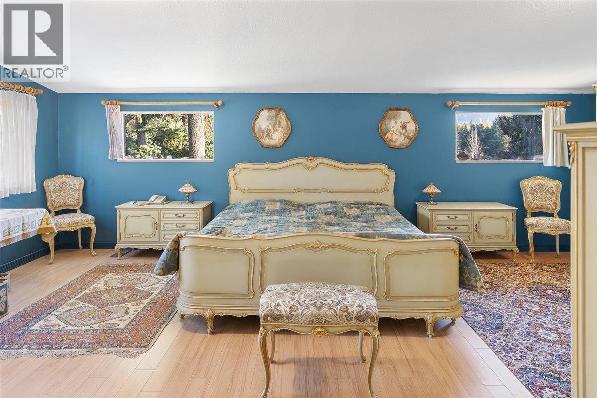 1215 Trinity Valley Road, Lumby, British Columbia  V0E 2G4 - Photo 24 - 10384157