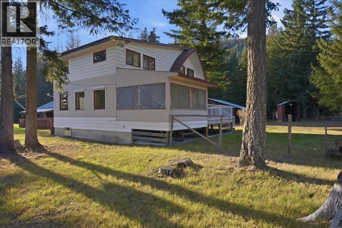 1215 Trinity Valley Road, Lumby, British Columbia  V0E 2G4 - Photo 38 - 10384157