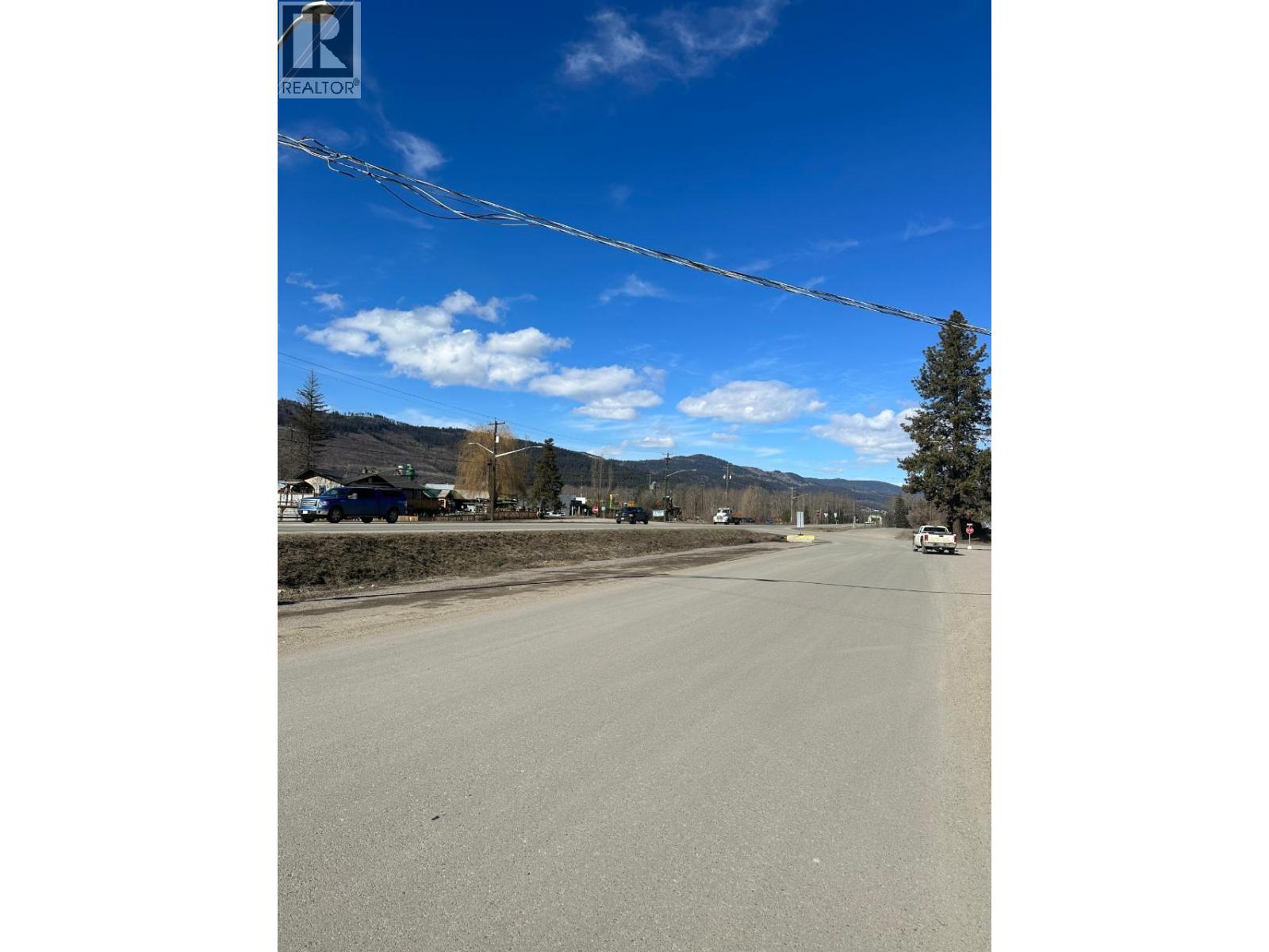 4394 Yard Road, Barriere, British Columbia  V0E 1E0 - Photo 11 - 10384390