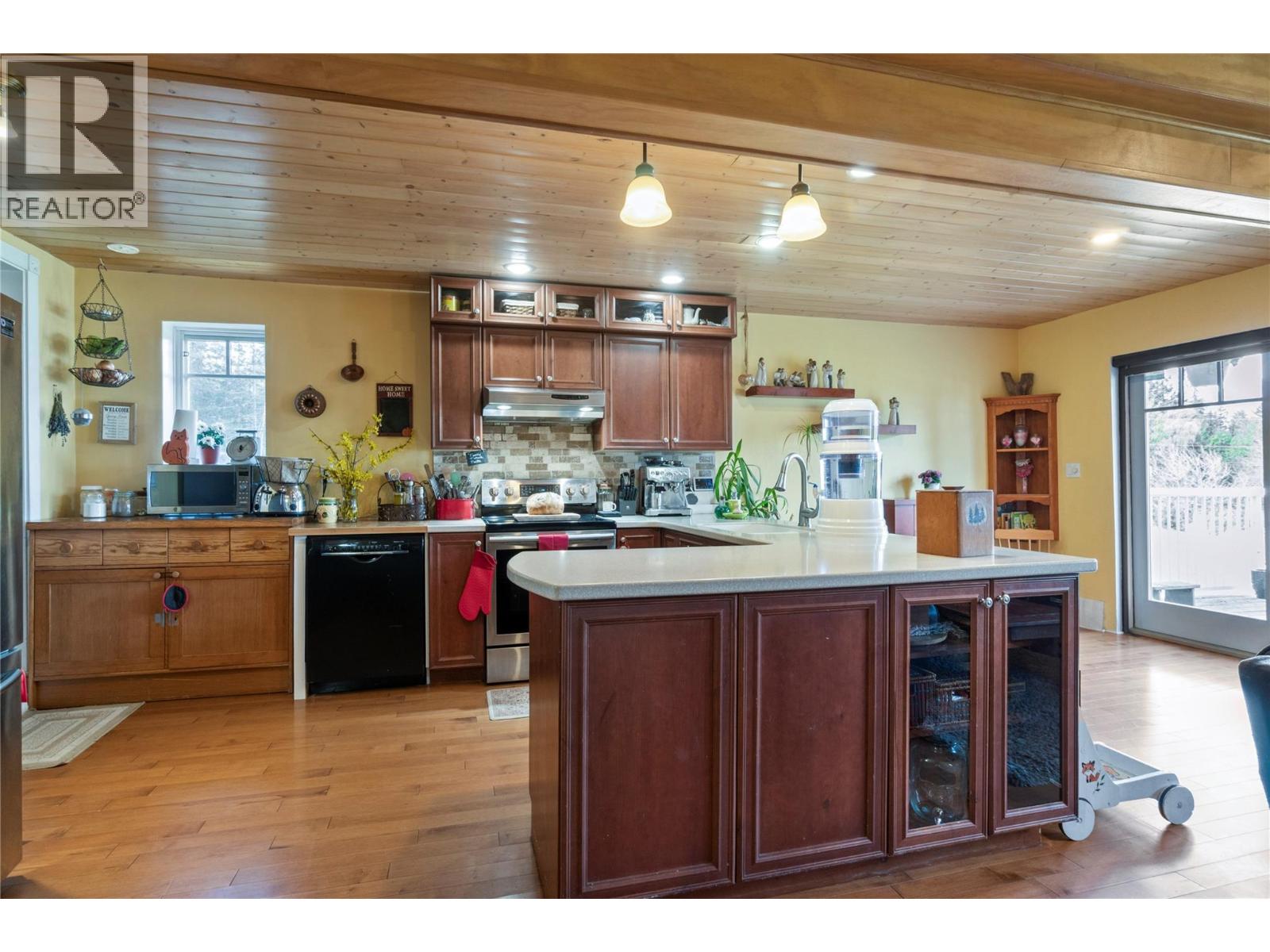 4856 Eagle Bay Road, Eagle Bay, British Columbia  V0E 1T0 - Photo 20 - 10382070