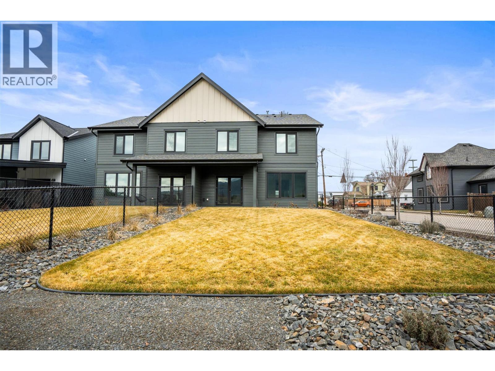 2345 Patterson Avenue Unit# 101, Armstrong, British Columbia  V0E 1B0 - Photo 44 - 10383927