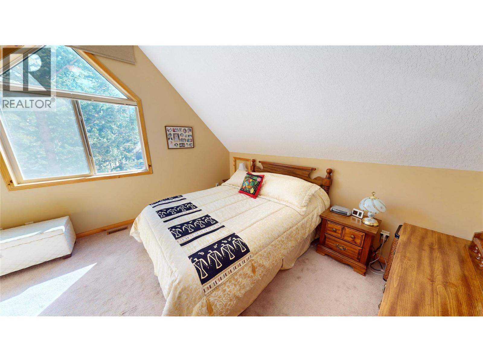 7490 Pine Cone Lane, Radium Hot Springs, British Columbia  V0A 1M0 - Photo 20 - 10384368