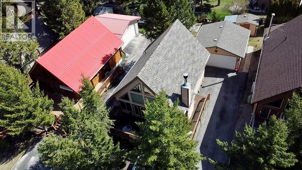 7490 Pine Cone Lane, Radium Hot Springs, British Columbia  V0A 1M0 - Photo 36 - 10384368