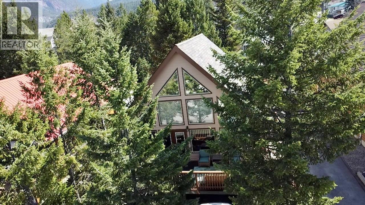 7490 Pine Cone Lane, Radium Hot Springs, British Columbia  V0A 1M0 - Photo 37 - 10384368